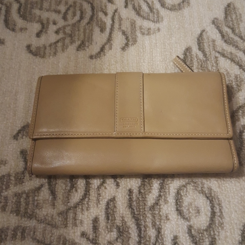 Excellent condition Coach wallet